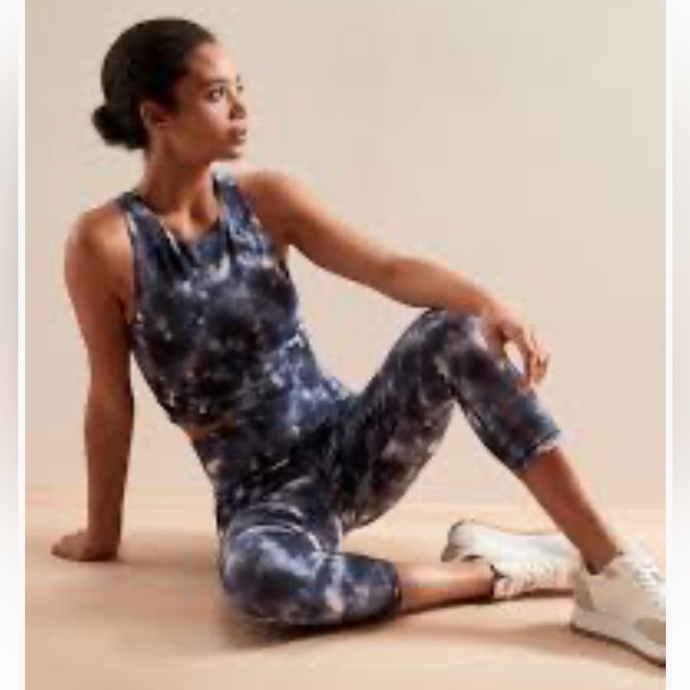Banana Republic | High Rise 7/8 Length Legging Quick Dry Tie Dye